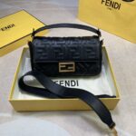 Fendi Baguette Bag - Image 4