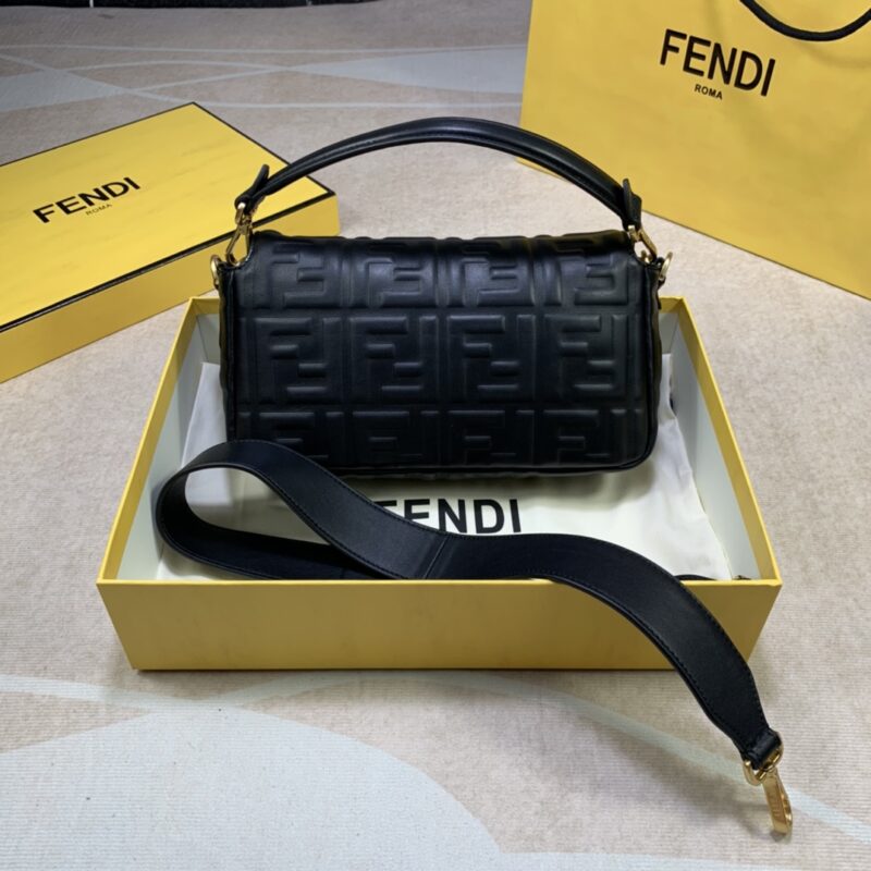 Fendi Baguette Bag - Image 7