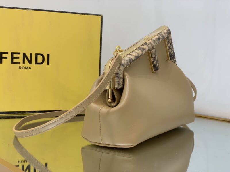 Fendi  First Bag-26*9.5*18CM - Image 7