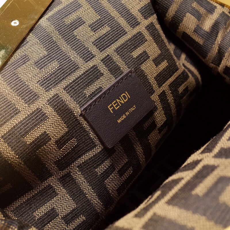 Fendi  First Bag-32.5*15*23.5 - Image 6