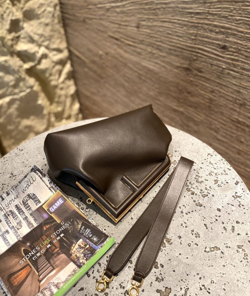 Fendi  First Bag-26*18*9.5/32.5*23.5*15CM(Brown) - Image 5