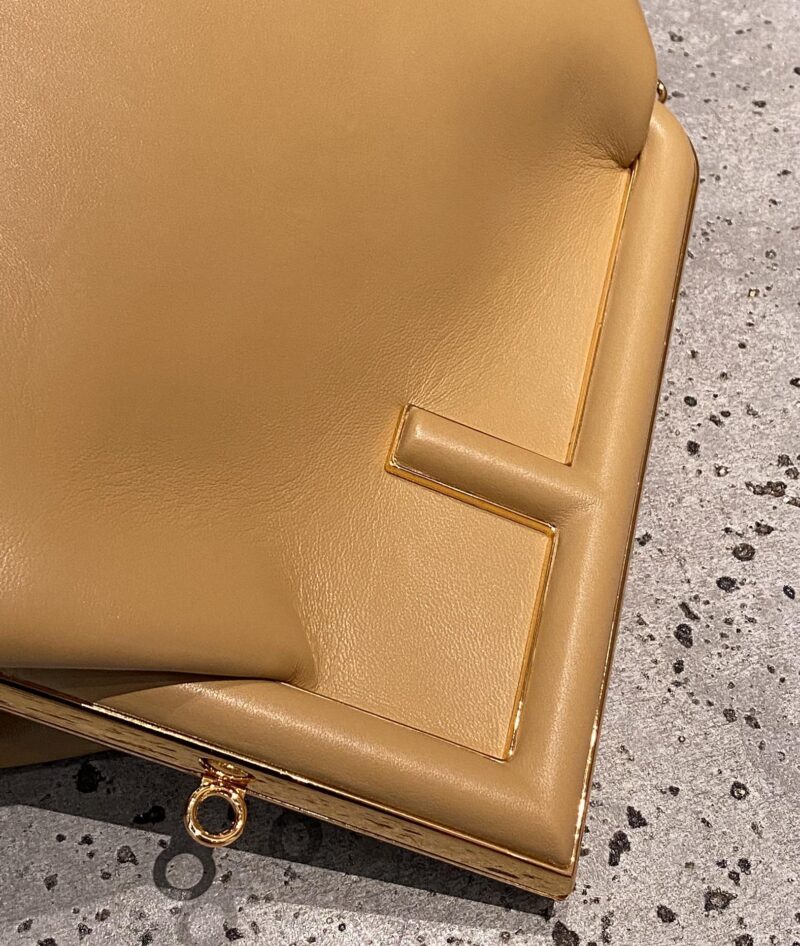 Fendi  First Bag-26*18*9.5/32.5*23.5*15CM - Image 9