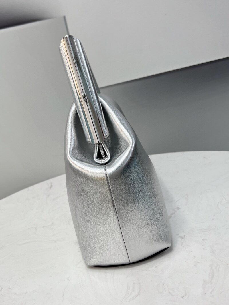 Fendi  First Bag-26*18*9.5/32.5*23.5*15CM - Image 3