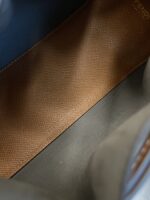 Fendi Pomodorino-21.5x14x17CM - Image 3