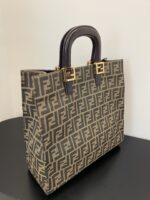 Fendi Vintage Tote-34x13x34CM - Image 9