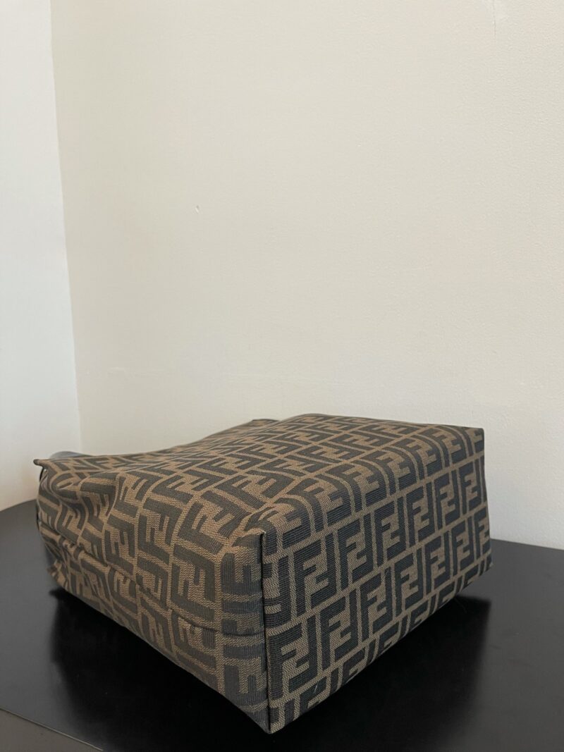 Fendi Vintage Tote-27x30x13CM - Image 8