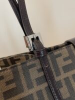 Fendi Vintage Tote-28x28x11CM - Image 6