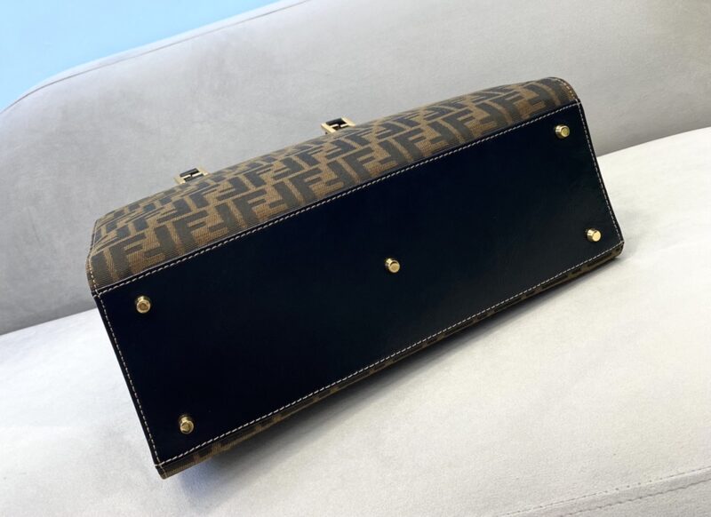 Fendi Vintage Handbags-35×12×30CM - Image 7