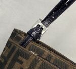 Fendi Vintage Handbags-27*7*18CM - Image 3