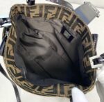 Fendi Vintage Handbags-27*7*18CM - Image 6