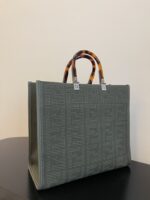 Fendi Tote-36*17*31CM - Image 5