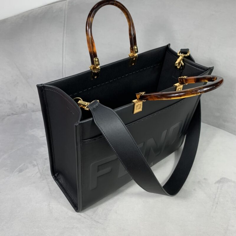 Fendi Tote-36*17*31CM - Image 3