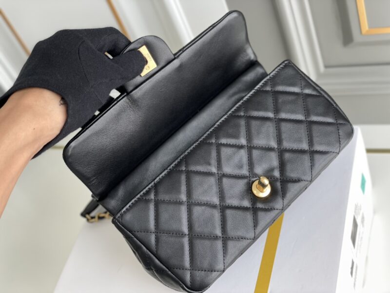 Ch@nel Handle Bag-23*20*8CM - Image 3