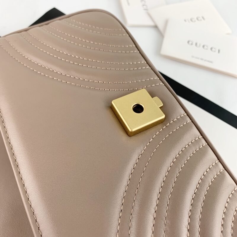 Gucci Marmont Bag-14*23*6CM - Image 3