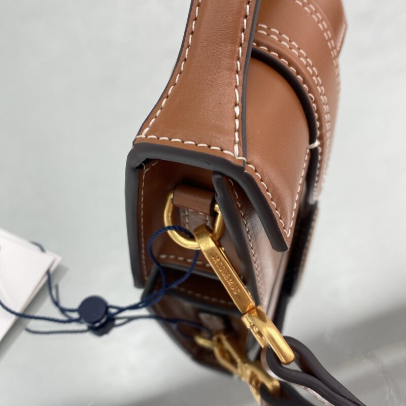 Jacquemus BamninoMini Bag-11x5x6.5CM - Image 2