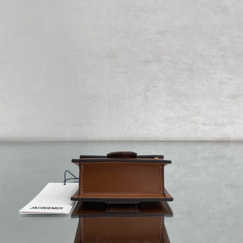 Jacquemus BamninoMini Bag-11x5x6.5CM - Image 5