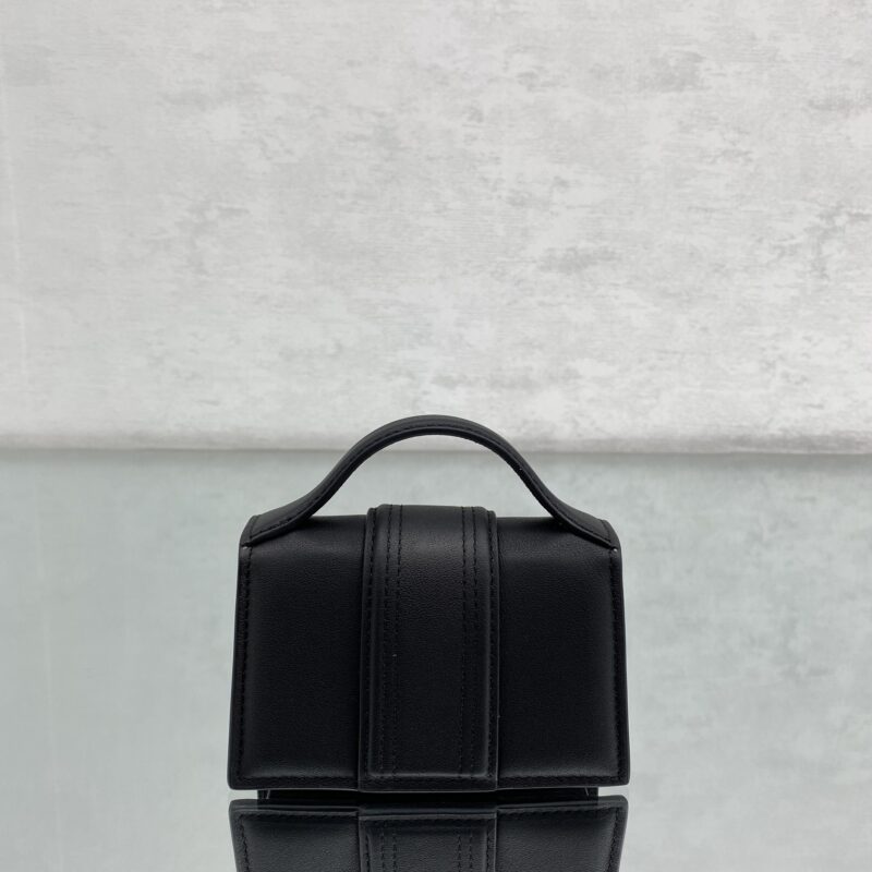Jacquemus BamninoMini Bag-11x5x6.5CM - Image 4