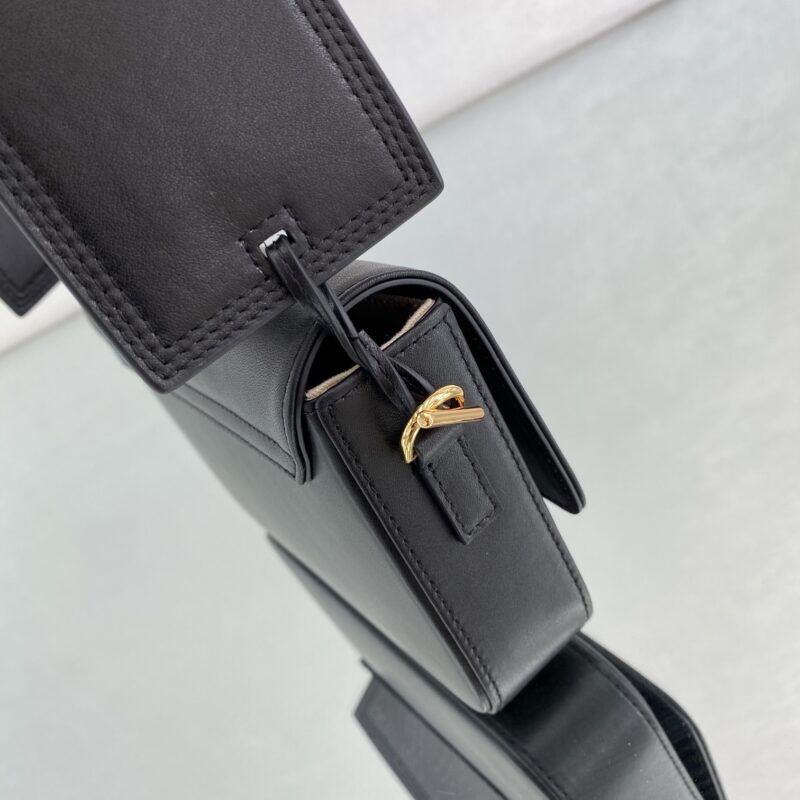 Jacquemus Le Cienture Bello-19*13*3.5CM - Image 7