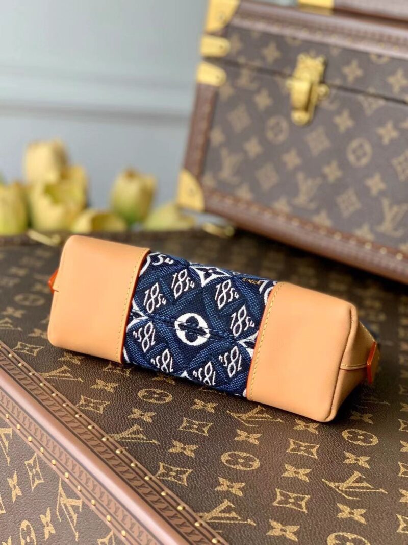 Louis Vuitton Since 1854 Cosmetic Bag-19*12*6CM - Image 3