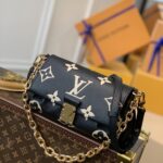 Louis Vuitton Favorite M45819-24 x 14 x 9CM