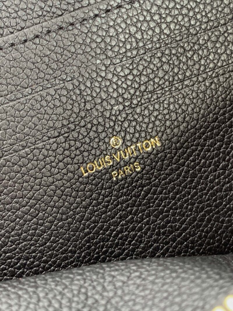 Louis Vuitton Zippy Wallet M69520-19*10CM - Image 4