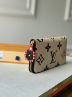 Louis Vuitton Zippy Wallet M69520-19*10CM - Image 2