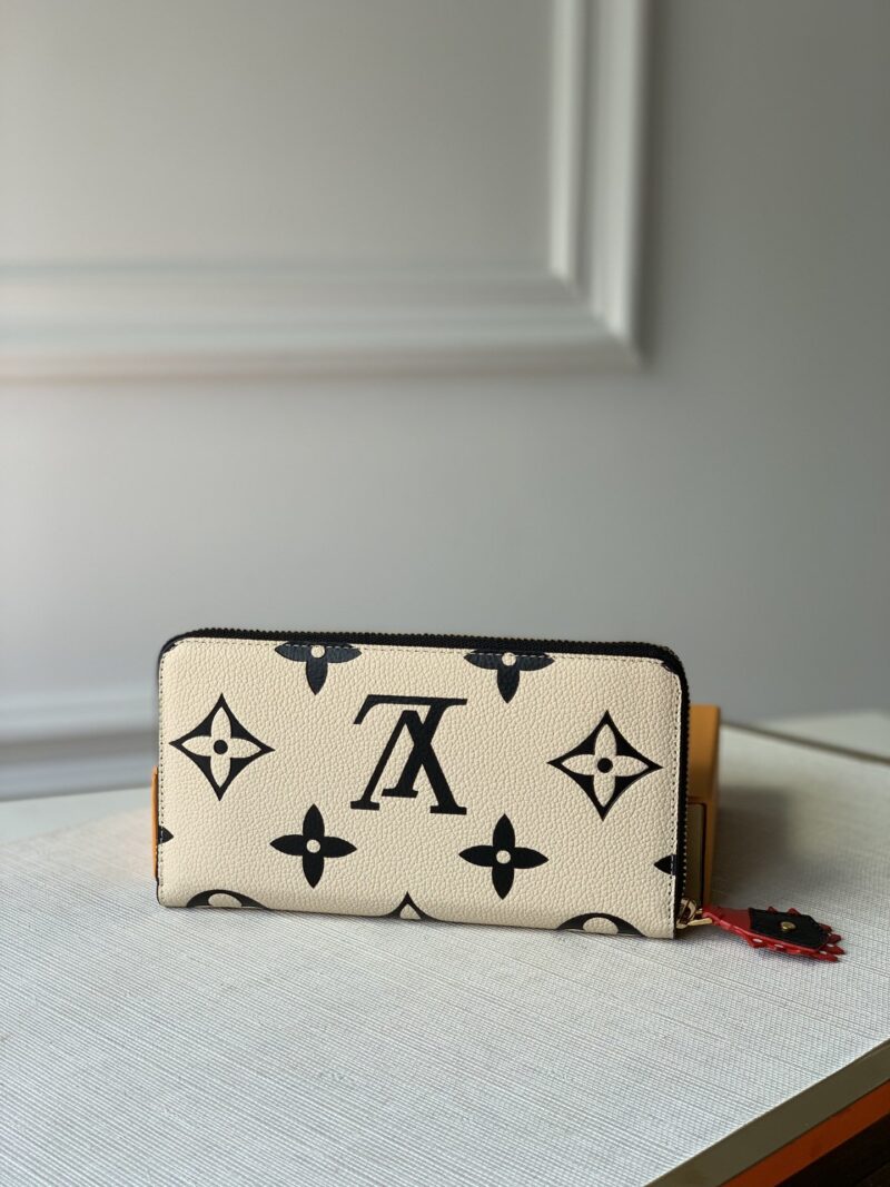 Louis Vuitton Zippy Wallet M69520-19*10CM - Image 7