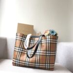 Burberry Tote-35*12*29CM - Image 7