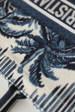 Diro Book Tote Bags-42*32*5CM - Image 9