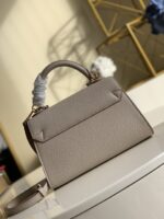 Louis Vuitton Twist One Handle-17.0 x 25.0 x 11CM - Image 4