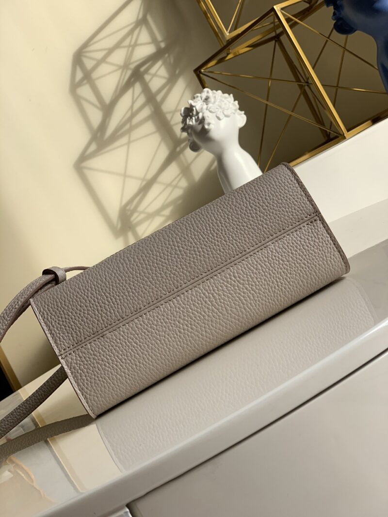 Louis Vuitton Twist One Handle-17.0 x 25.0 x 11CM - Image 6