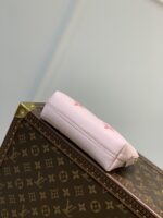 Louis Vuitton Cosmetic Bag-19*12*6CM - Image 3