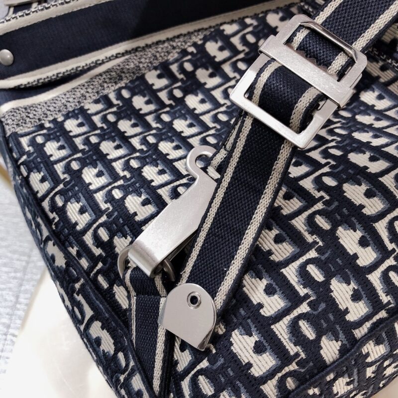 Diro Oblique Backpack-28X36X12CM - Image 9