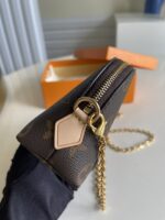 Louis Vuitton Cosmetic Bag-17*12*6CM - Image 8