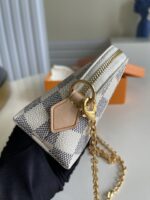 Louis Vuitton Cosmetic Bag-17*12*6CM - Image 2