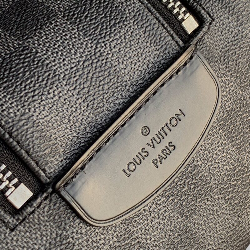 Louis Vuitton Cosmetic Bag-M47528-28*16*13CM - Image 5