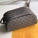 Louis Vuitton Cosmetic Bag-M47528-28*16*13CM