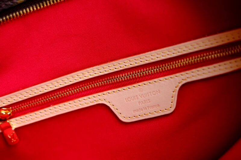 Louis Vuitton Carry It Bag-M45199-37*38*3CM - Image 2