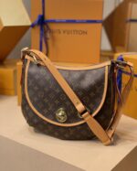 Louis VuittonTulum Bag- M40075-34x28x14CM