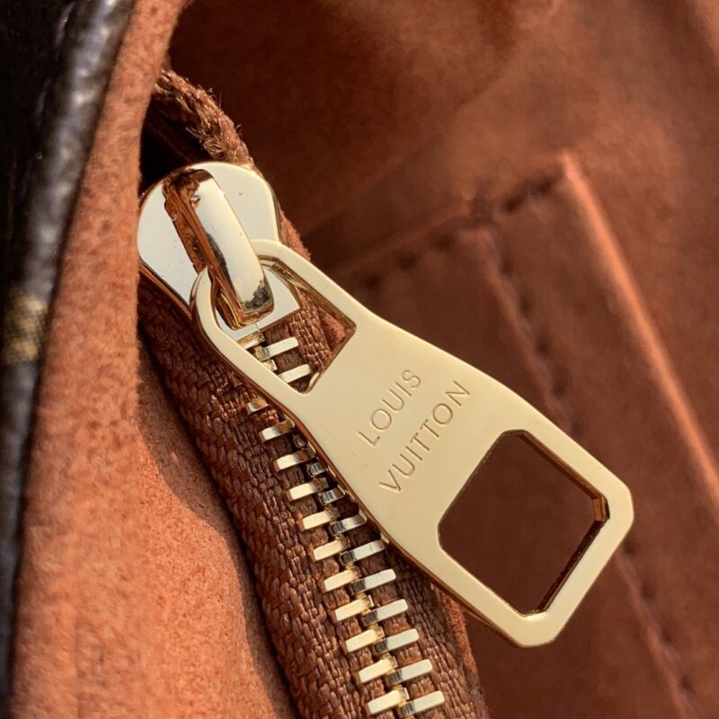 Louis Vuitton Saint Placide Chain Bag-24.5*6.5*16.5CM - Image 8