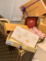 Louis Vuitton Zippy Wallet M69994-19*10*2CM