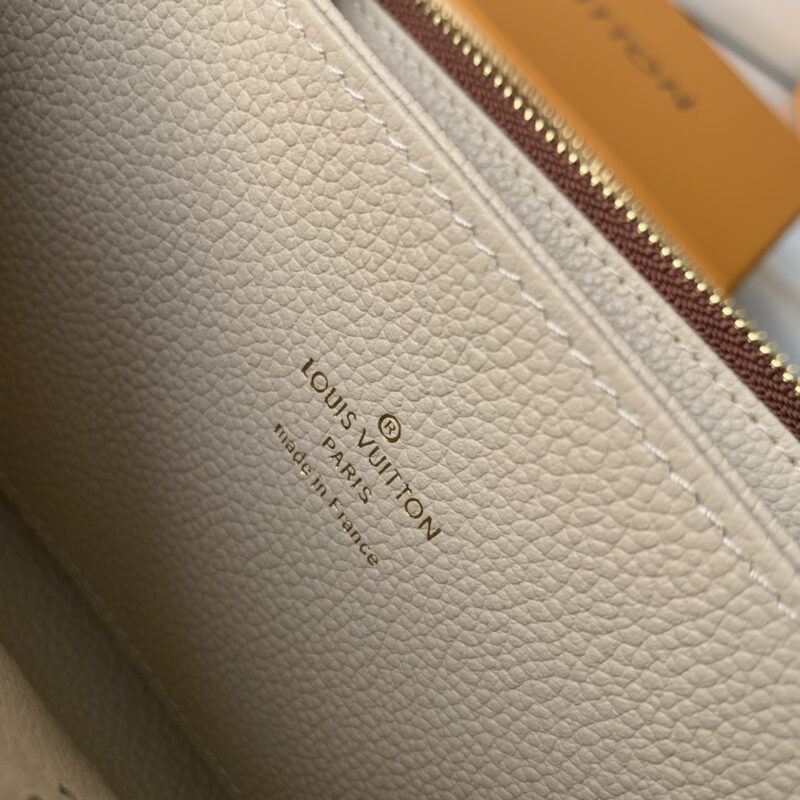 Louis Vuitton Zippy Wallet M69994-19*10*2CM - Image 3