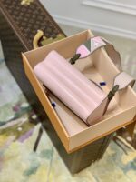 Louis Vuitton Twist MM-23*17*9.5CM - Image 8