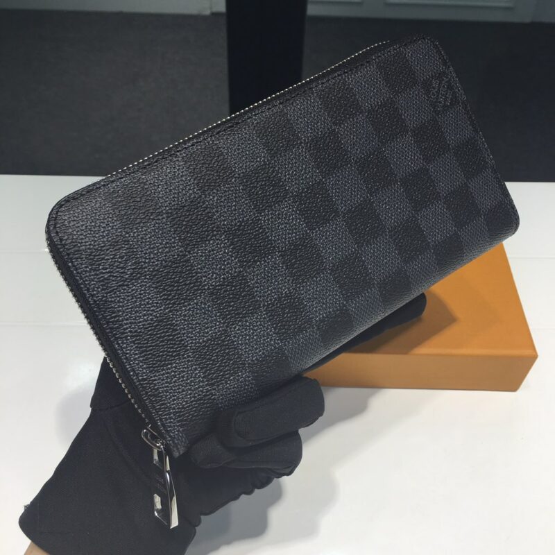 Louis Vuitton Zippy Wallet-19*10*2CM - Image 4