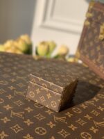 Louis Vuitton Écrin Déclaration Ring Box-7.5/7.5/5CM - Image 8