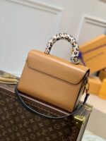 Louis Vuitton Twist MM-23*18*8CM - Image 3