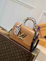 Louis Vuitton Twist MM-23*18*8CM