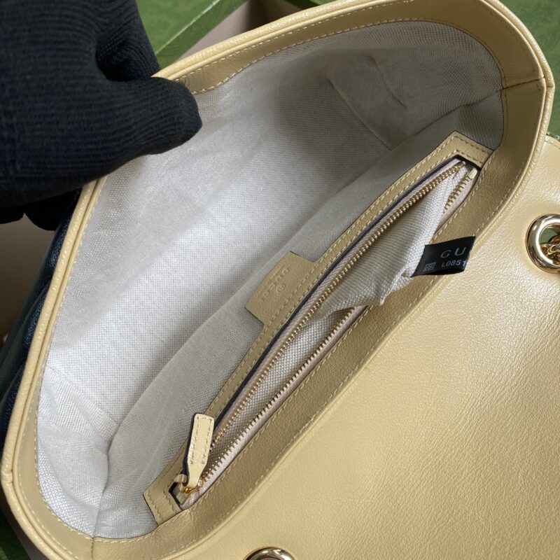 Gucci Marmont Bag-26*15*7CM - Image 4