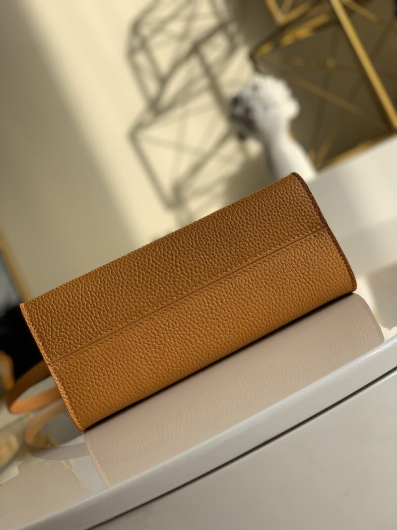 Louis Vuitton Twist One Handle-17.0 x 25.0 x 11CM - Image 2