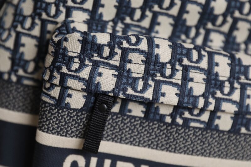 Diro Oblique Backpack-42x33x15CM - Image 6